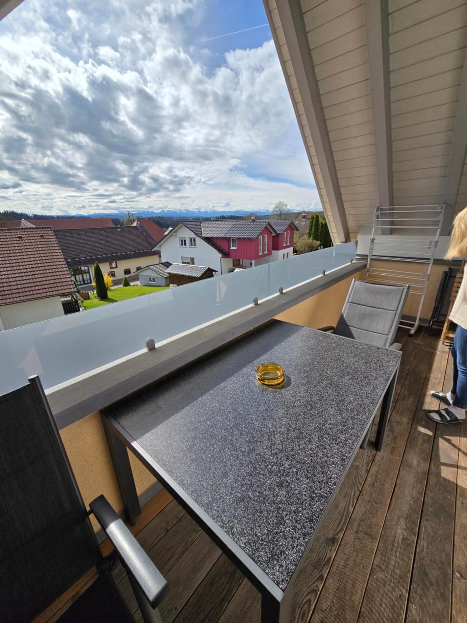 Alpenblick Apartment Leutkirch im Allgäu Стая снимка