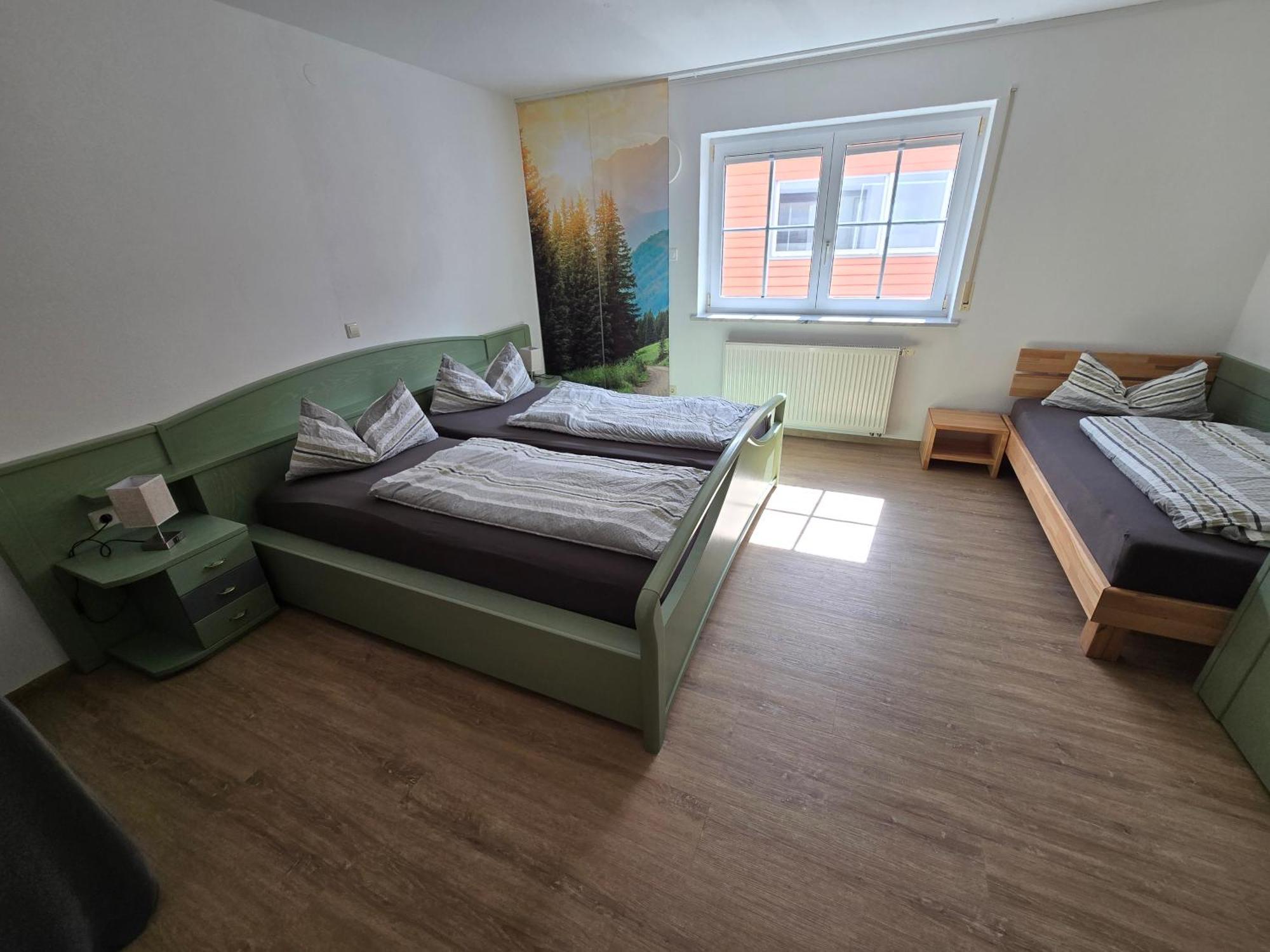 Alpenblick Apartment Leutkirch im Allgäu Стая снимка